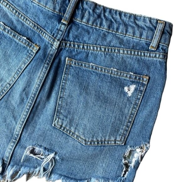 FREE PEOPLE Wild Rose Embroidered Distressed Mini Denim Jean Skirt - Size 25 - Picture 5 of 7